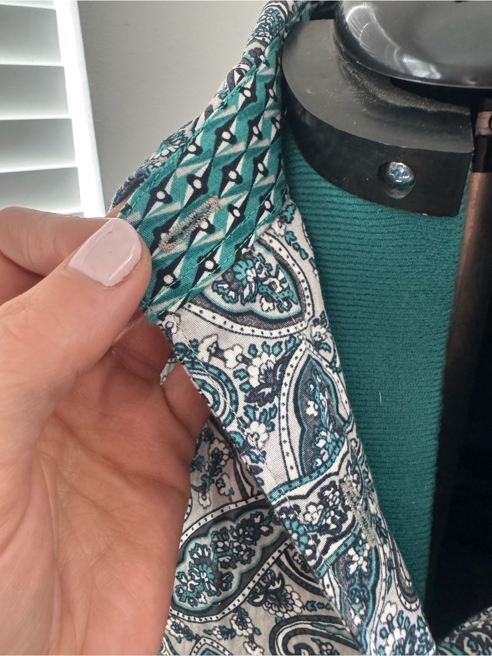 Cinch Teal Paisley Button-Up Shirt - Picture 6 of 7